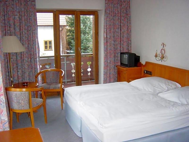 Alpenhotel Pfaffenwinkel image