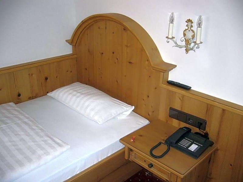 Alpenhotel Pfaffenwinkel image