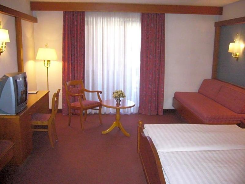 Alpenhotel Pfaffenwinkel image