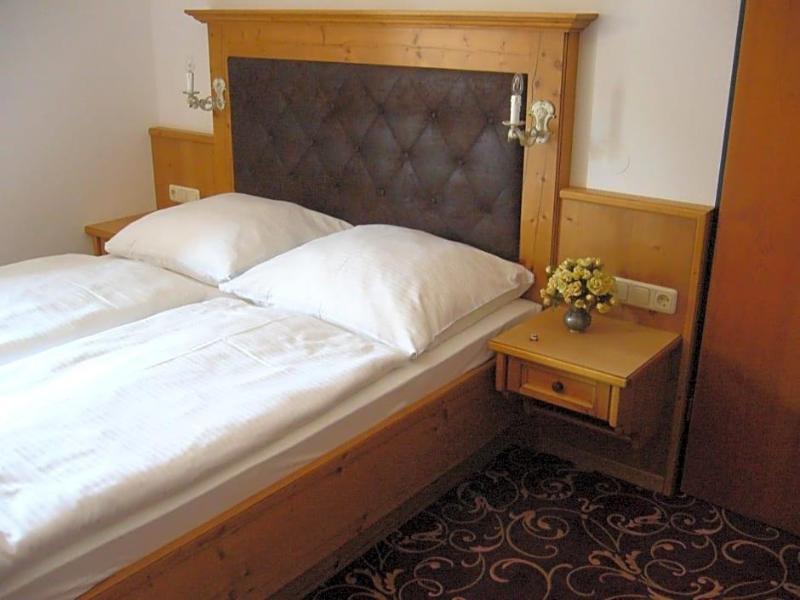 Alpenhotel Pfaffenwinkel image