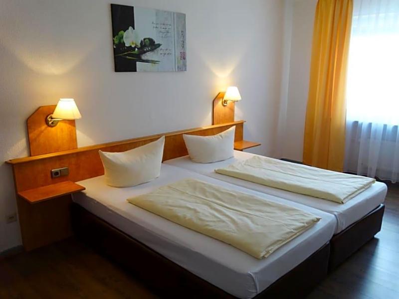 Hotel Sonne Haus 1 image