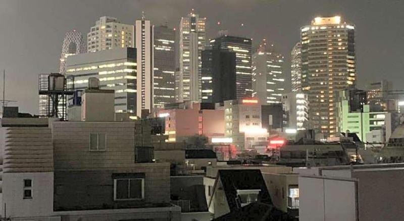 City Hotel Southern Cross image