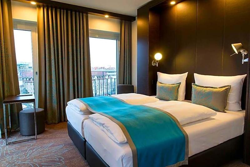 Motel One Mv Nchen Olympia Gate image