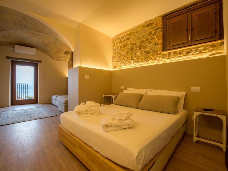 Montepagano 1137 image