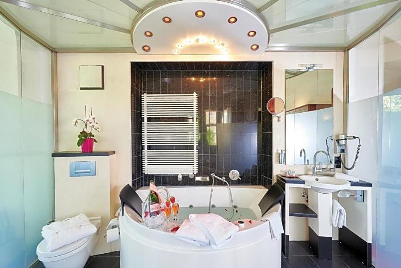 Villa Boutique Hotel image