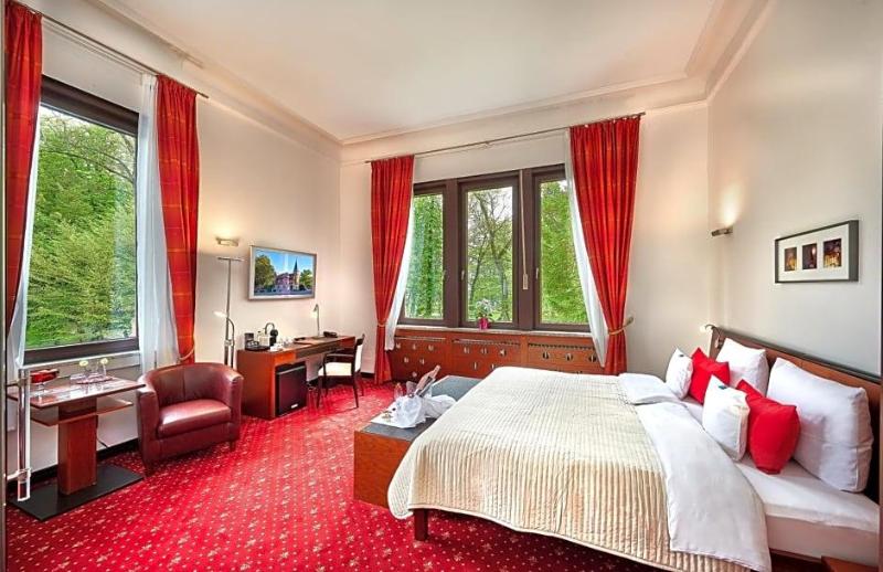 Villa Boutique Hotel image