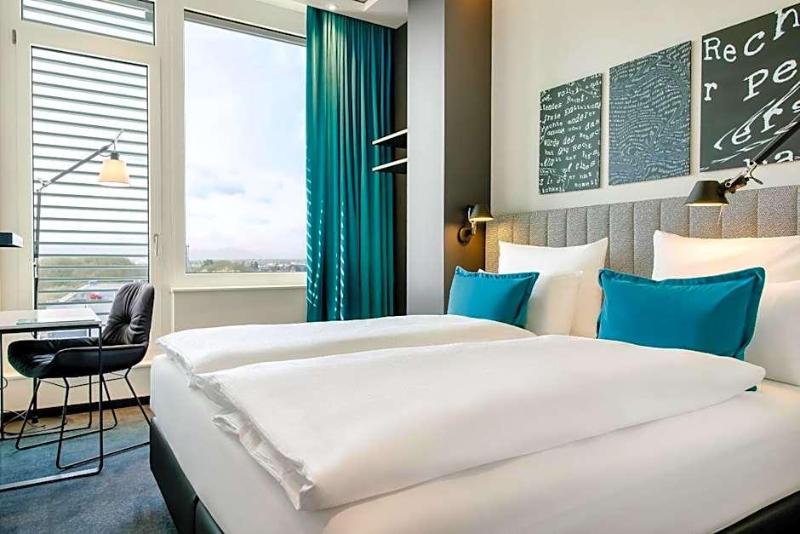 Motel One Karlsruhe image