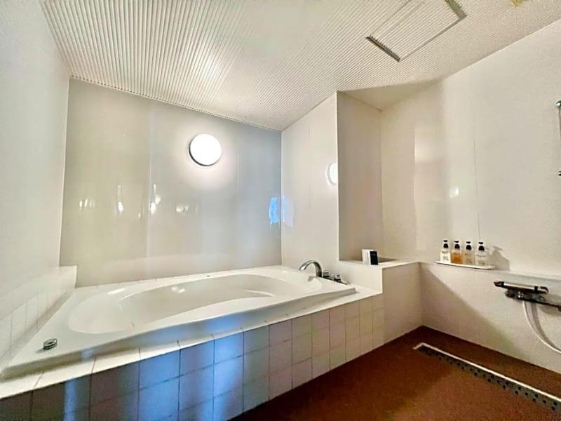 Sky Tower Sweet 4 Beppu Resort Love Hotel image