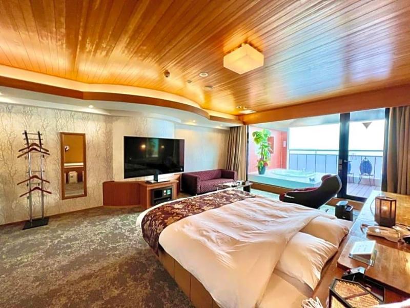 Sky Tower Sweet 4 Beppu Resort Love Hotel image