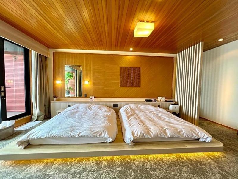 Sky Tower Sweet 4 Beppu Resort Love Hotel image