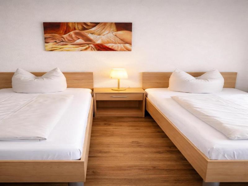 Hotel Discovery image