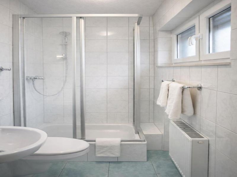 Hotel Discovery image