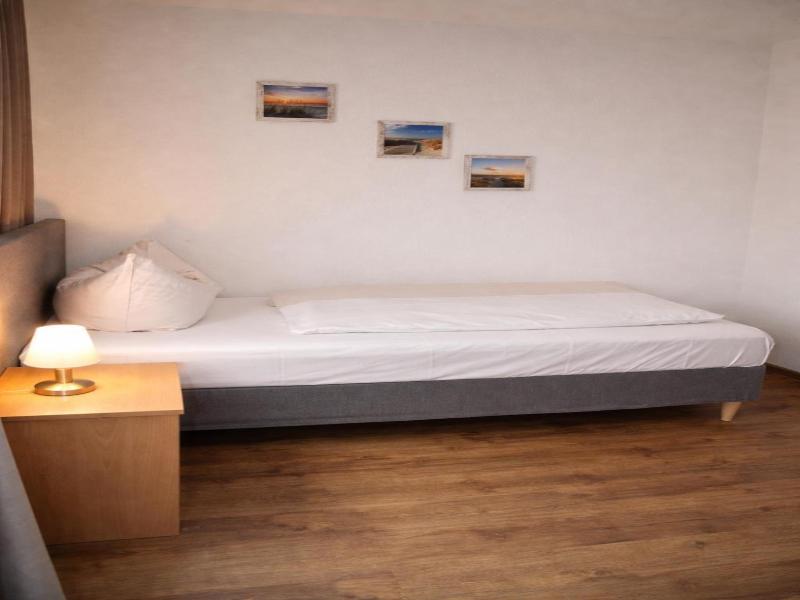 Hotel Discovery image