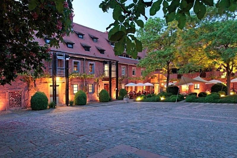 Mv Hle Am Schlossberg image