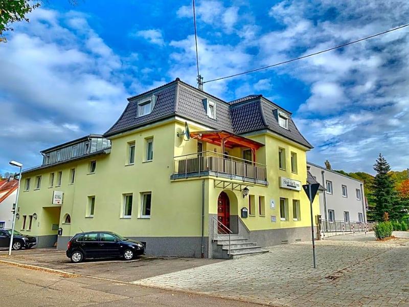 Garni Hotel Zur Krone image