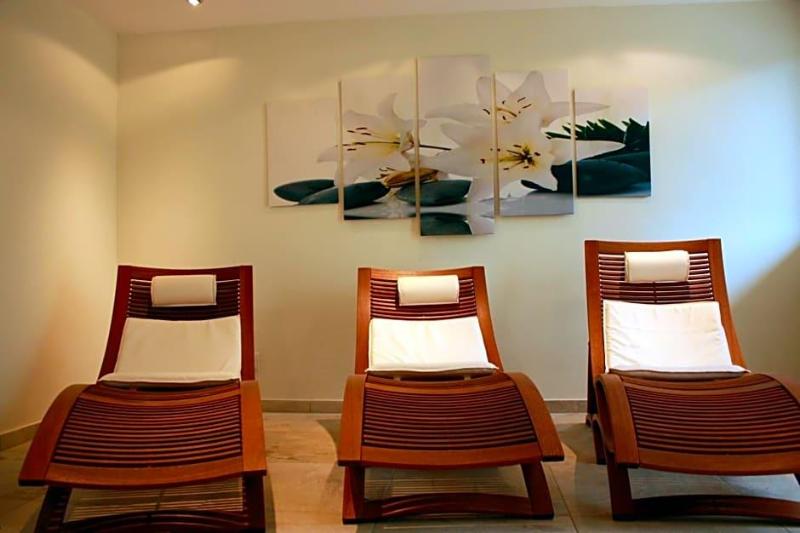 Landhotel Kristall image