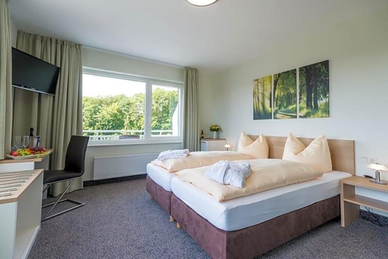 Landhotel Kristall image