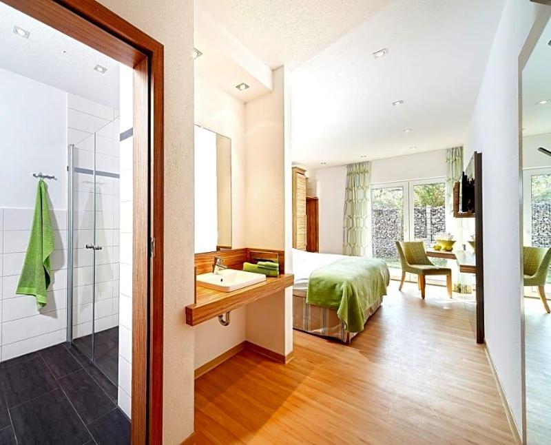 Hotel Schv Nau image