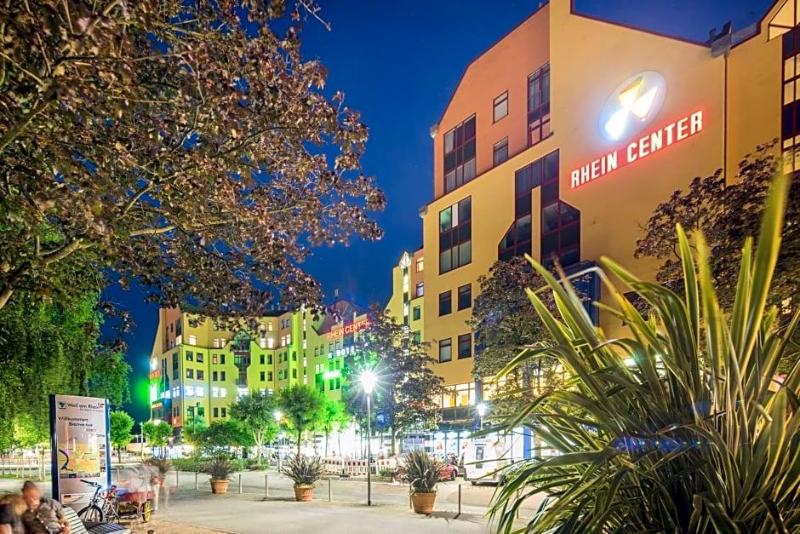 Maximilian Hotel Apartments Weil Am Rhein Basel image