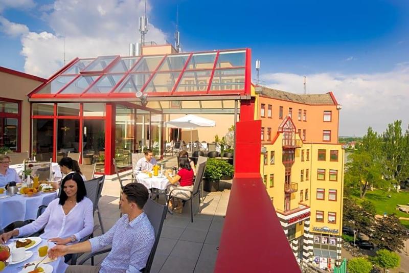 Maximilian Hotel Apartments Weil Am Rhein Basel image