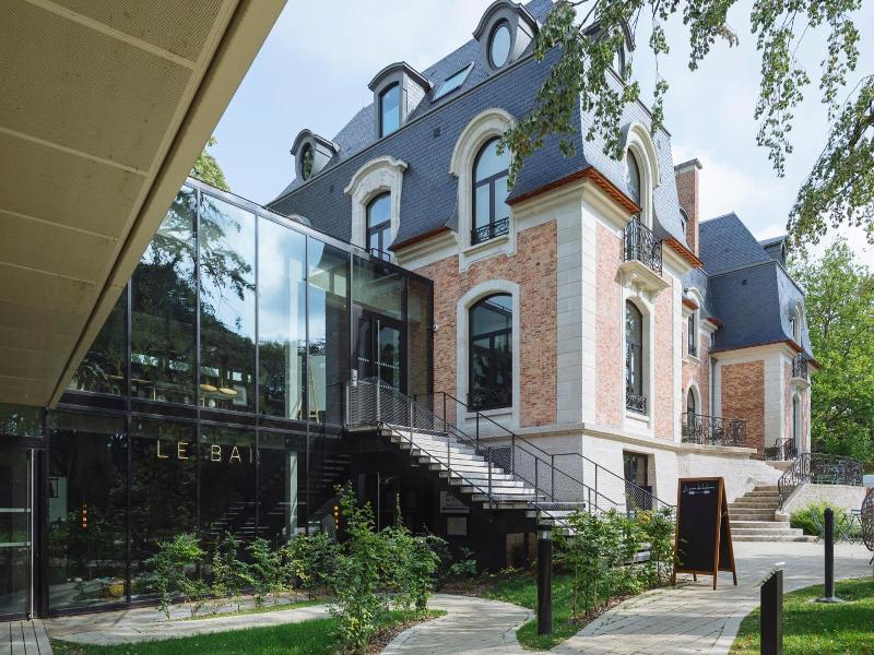 La Maison Des Bienheureux image
