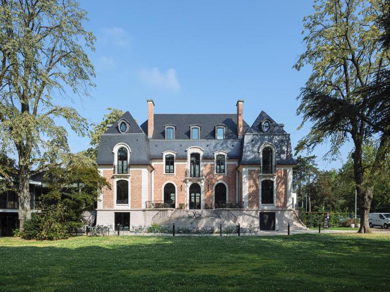 La Maison Des Bienheureux image