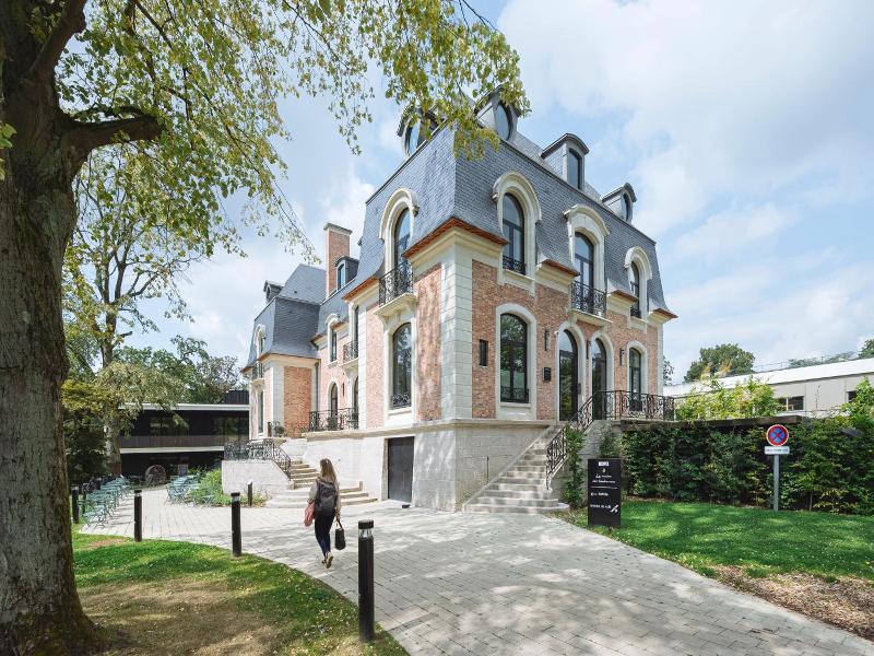La Maison Des Bienheureux image