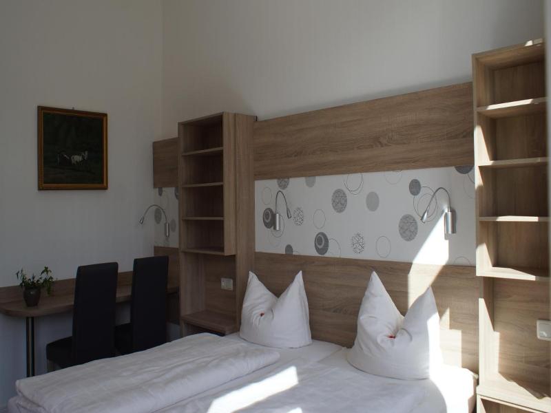 Landhaus Knv Tel image