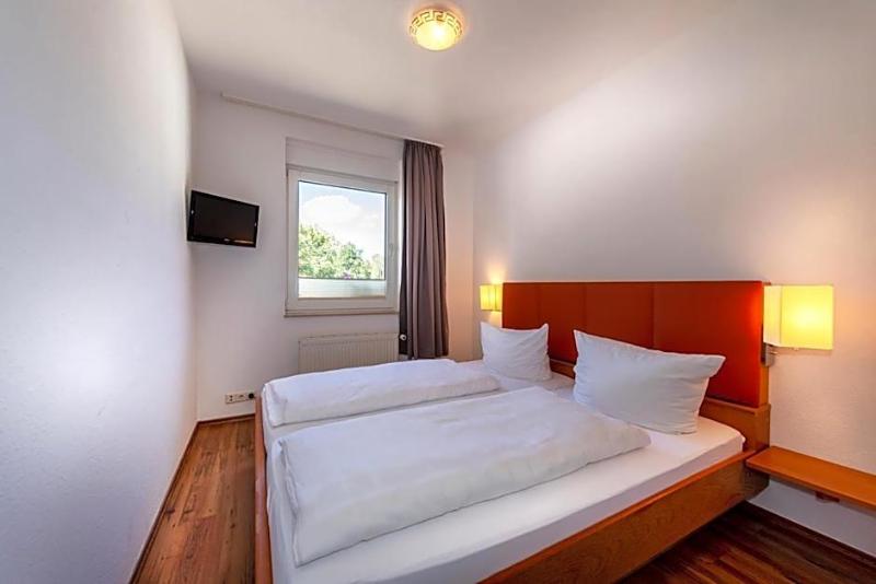 Landhaus Knv Tel image