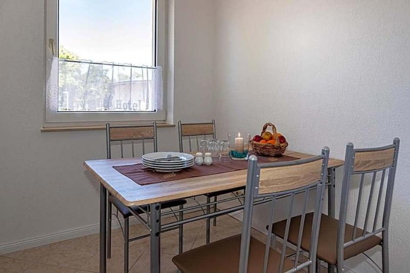 Landhaus Knv Tel image