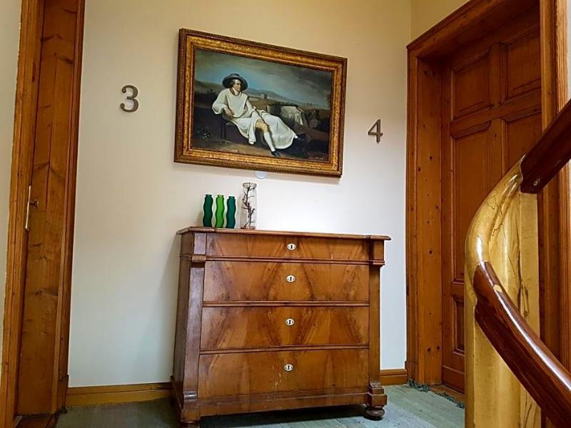 Schillers Hotel Cafv Garni image