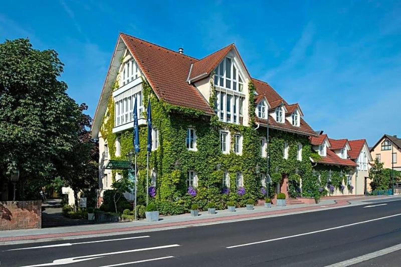 Zeller Hotel Restaurant image