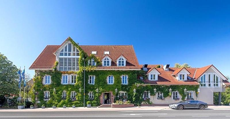 Zeller Hotel Restaurant image