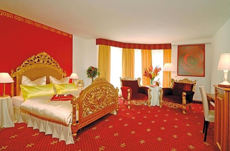 Hotel Central image