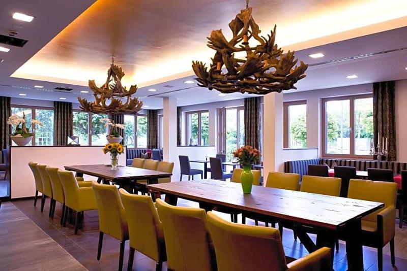 Hotel Restaurant Anna image