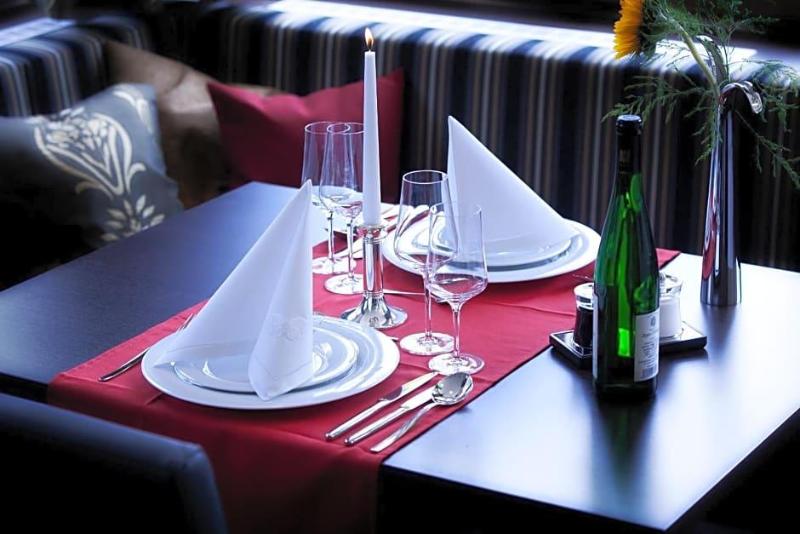 Hotel Restaurant Anna image