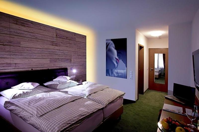 Hotel Restaurant Anna image