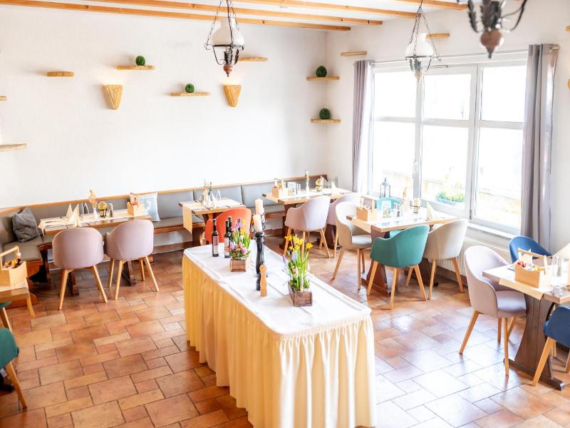 Aara Hotel image