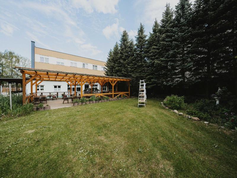 Aara Hotel image