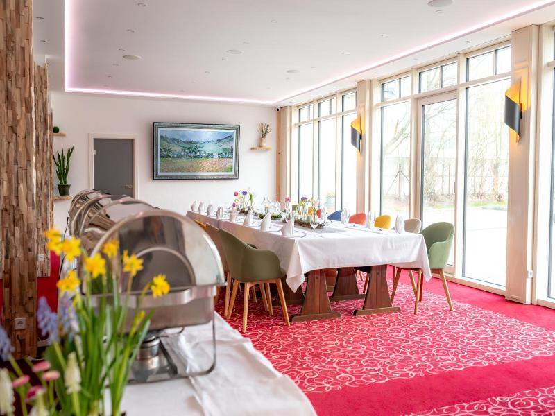 Aara Hotel image