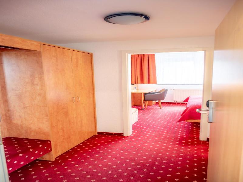 Aara Hotel image
