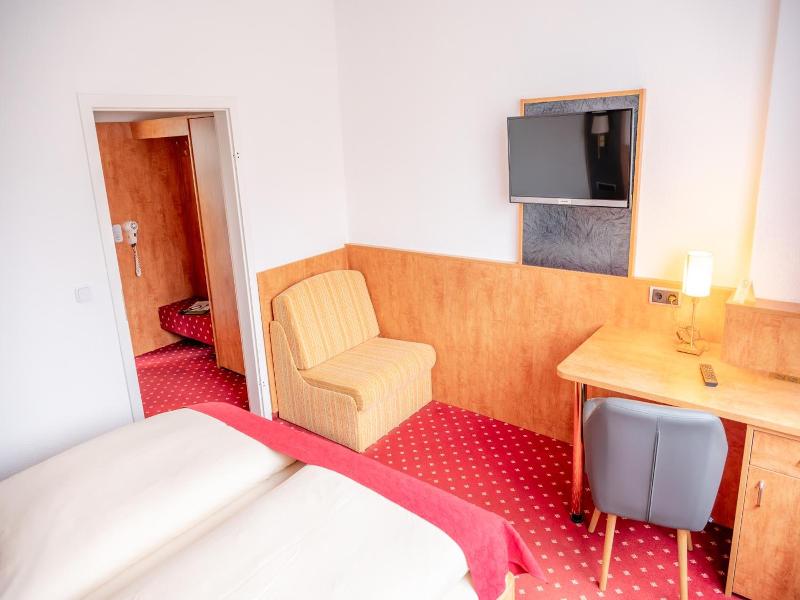 Aara Hotel image