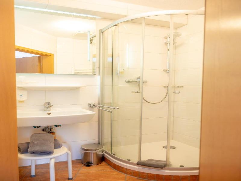 Aara Hotel image