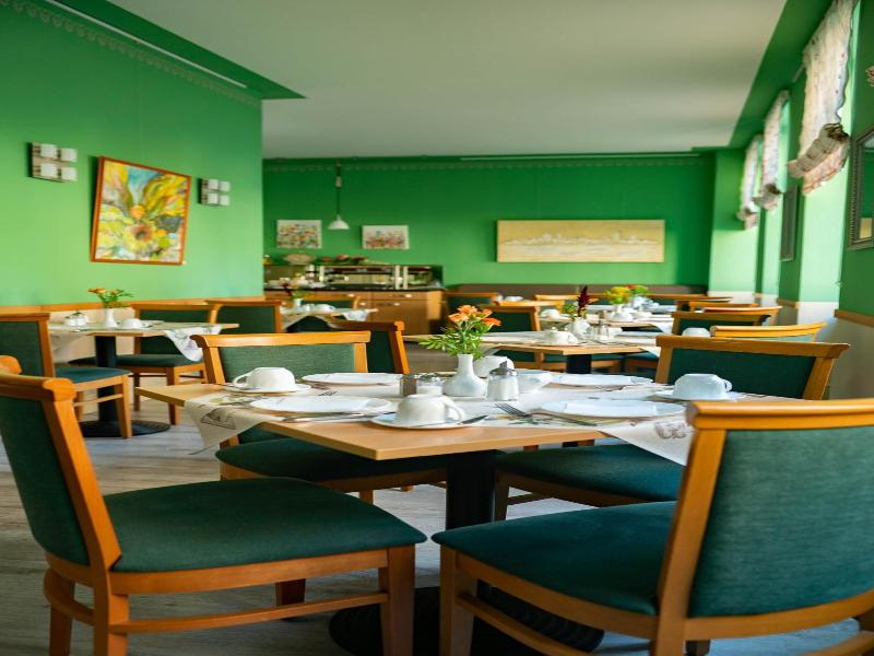 Hotel Adagio image