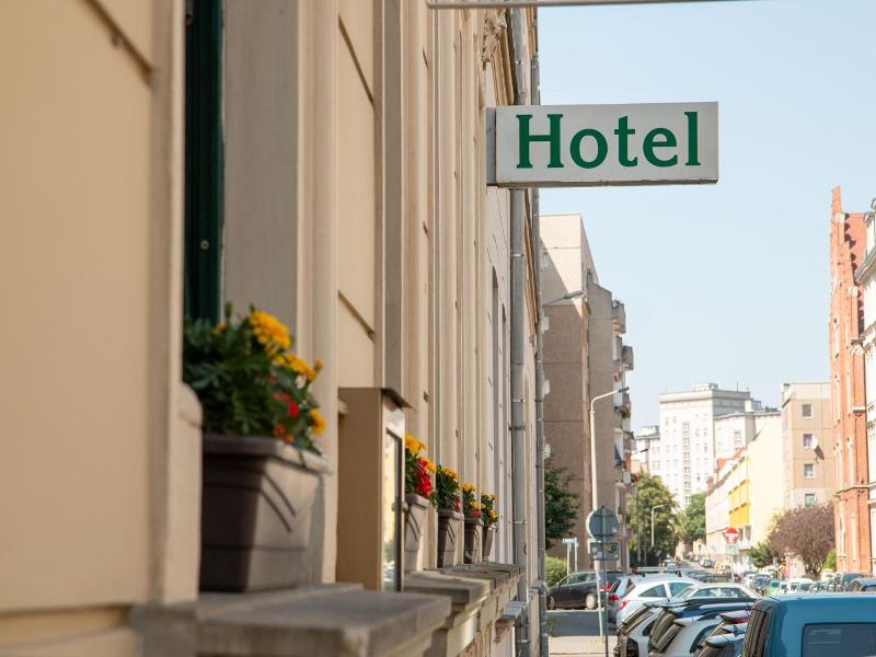 Hotel Adagio image