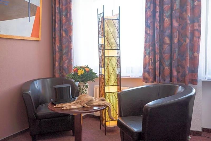 Hotel Adagio image