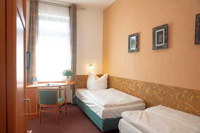 Hotel Adagio image
