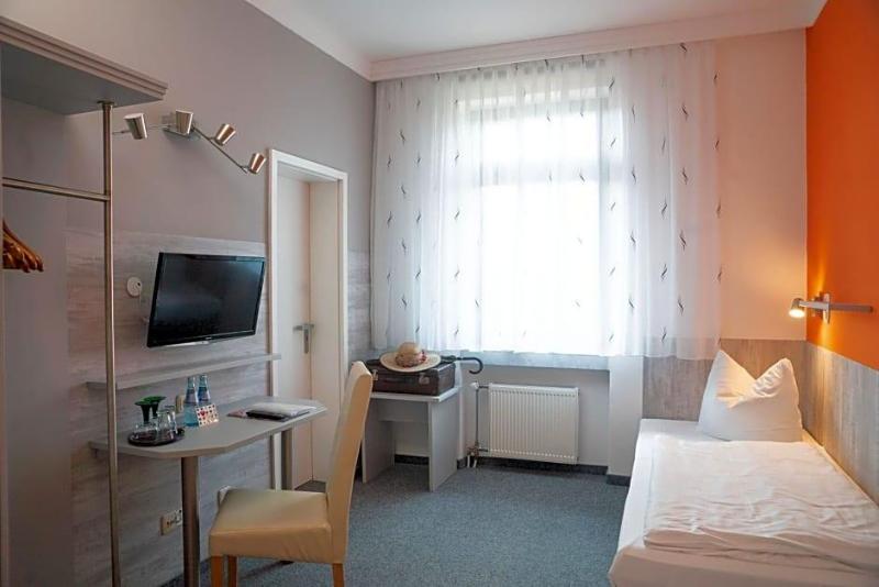 Hotel Adagio image