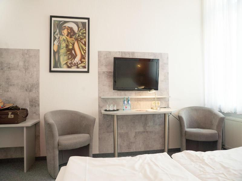 Hotel Adagio image