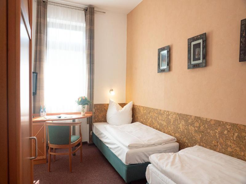 Hotel Adagio image
